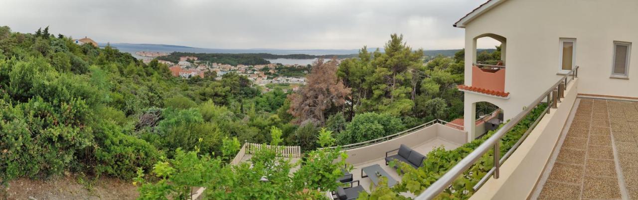Lumar Apartment *
