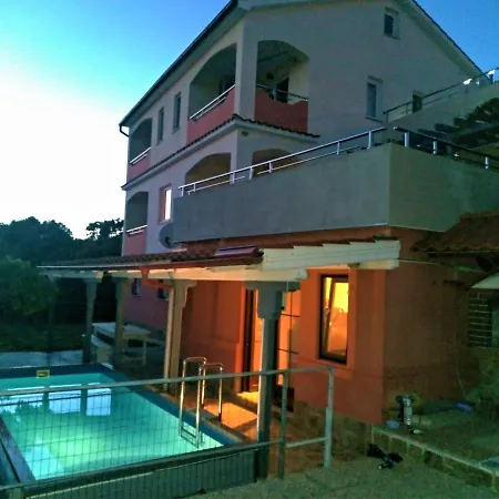 Apartments Lumar Palit Exterior photo